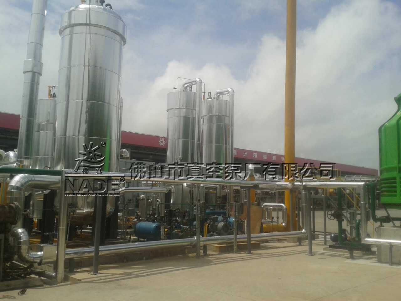 上海金山石化2BT真空機(jī)組使用現(xiàn)場圖 上海金山石化2BT真空機(jī)組使用現(xiàn)場圖